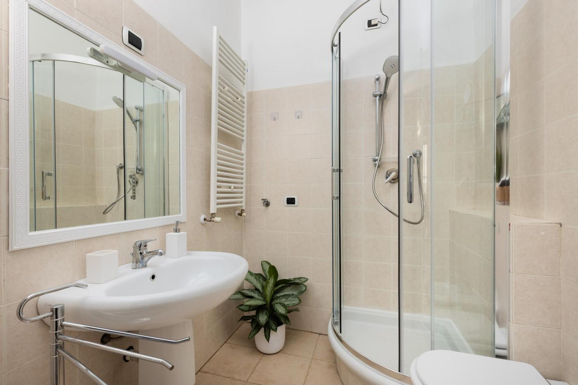 Casa Cosy Suite Duomo ميلان المظهر الخارجي الصورة